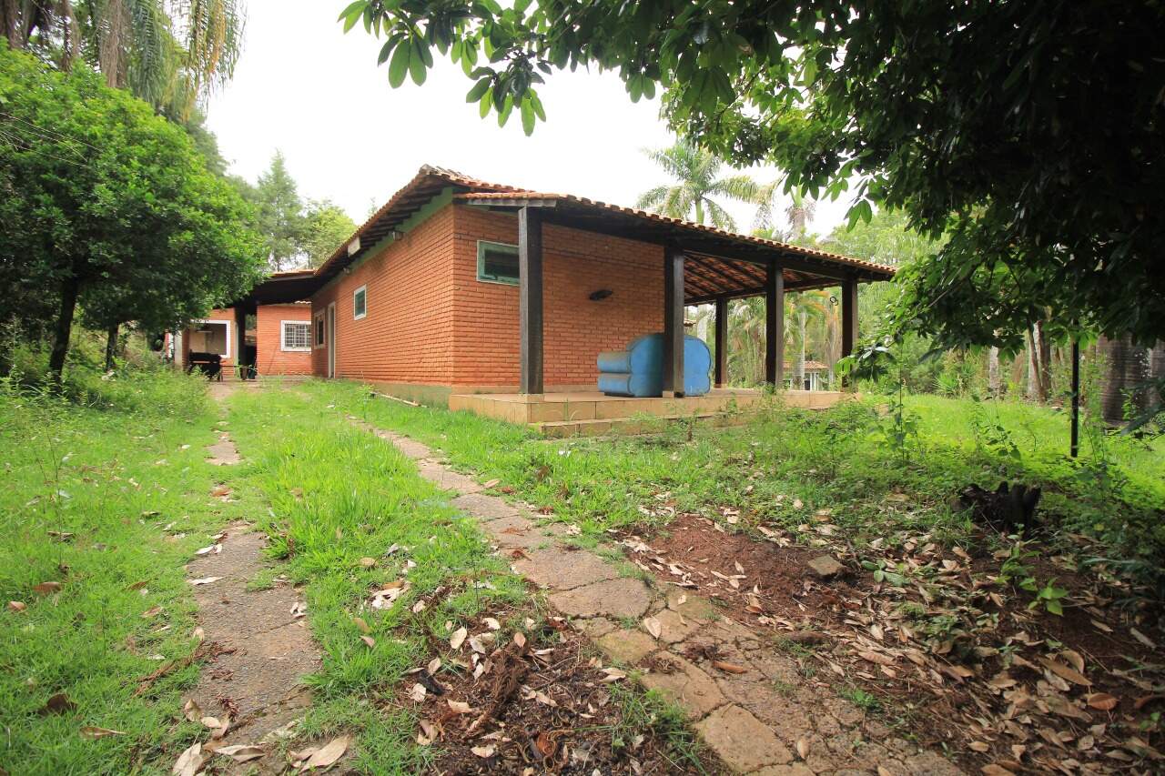 Chácara à venda no bairro Bairro do Pinhal: ÁREA EXTERNA