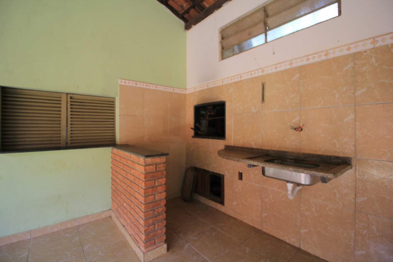 Chácara à venda no bairro Bairro do Pinhal: ÁREA EXTERNA