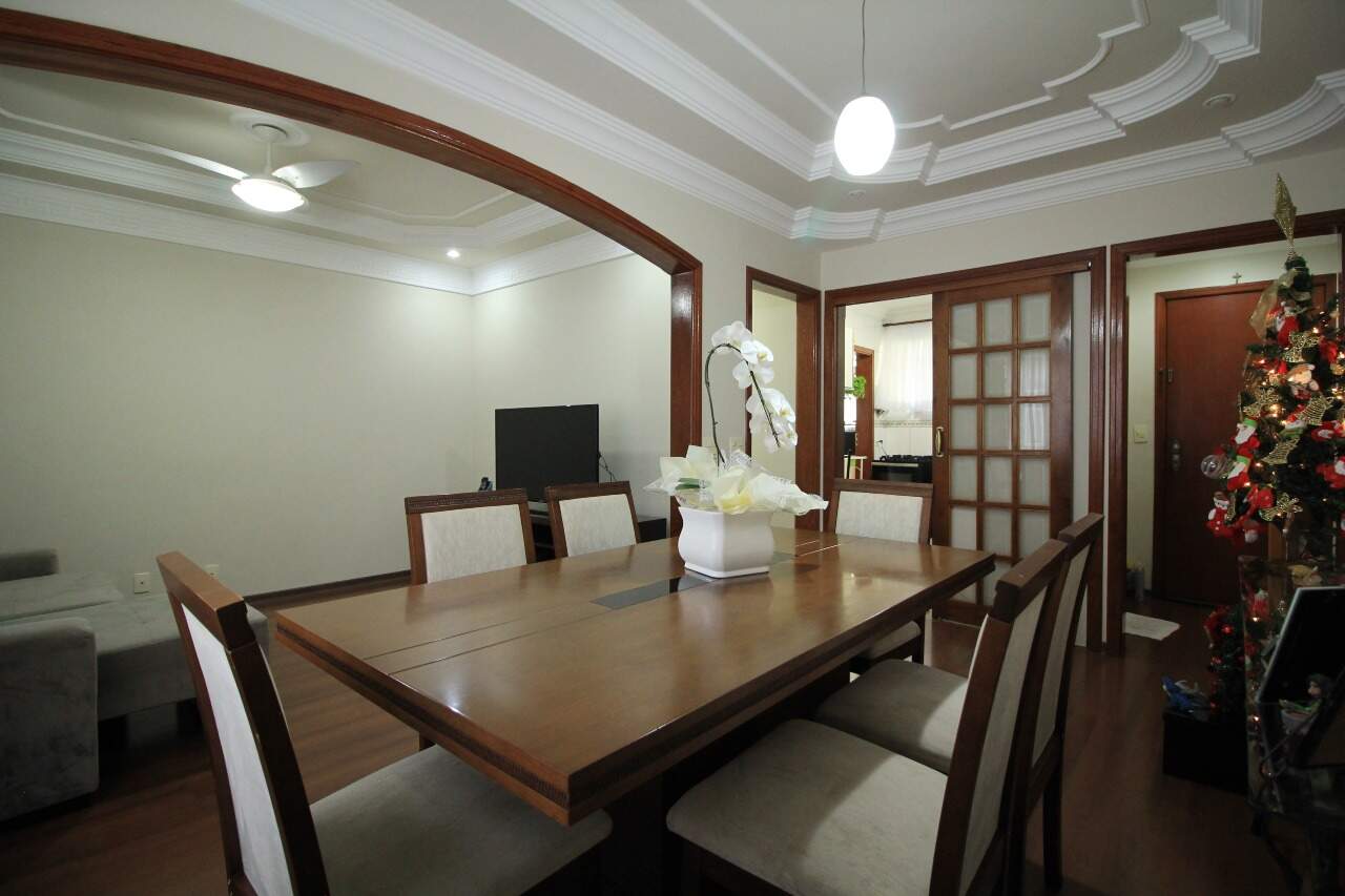 Apartamento à venda no bairro Vila Independência: 