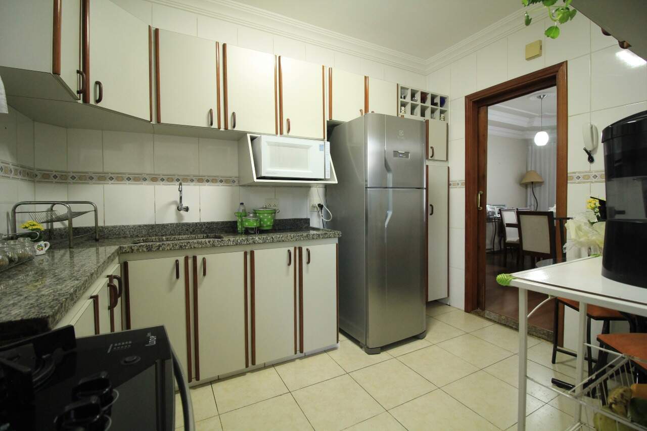 Apartamento à venda no bairro Vila Independência: 