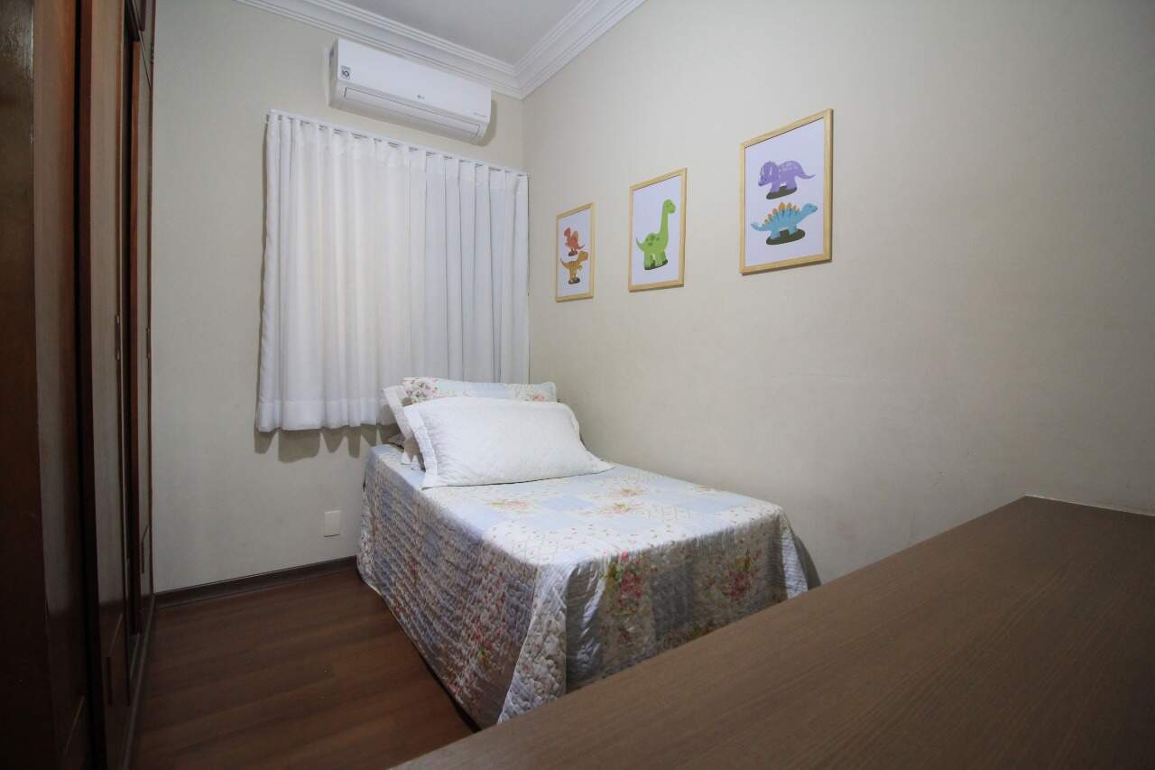 Apartamento à venda no bairro Vila Independência: 