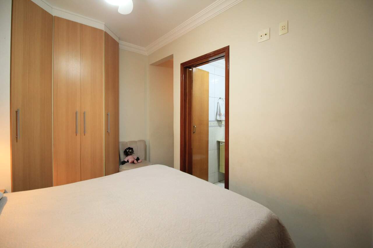 Apartamento à venda no bairro Vila Independência: 