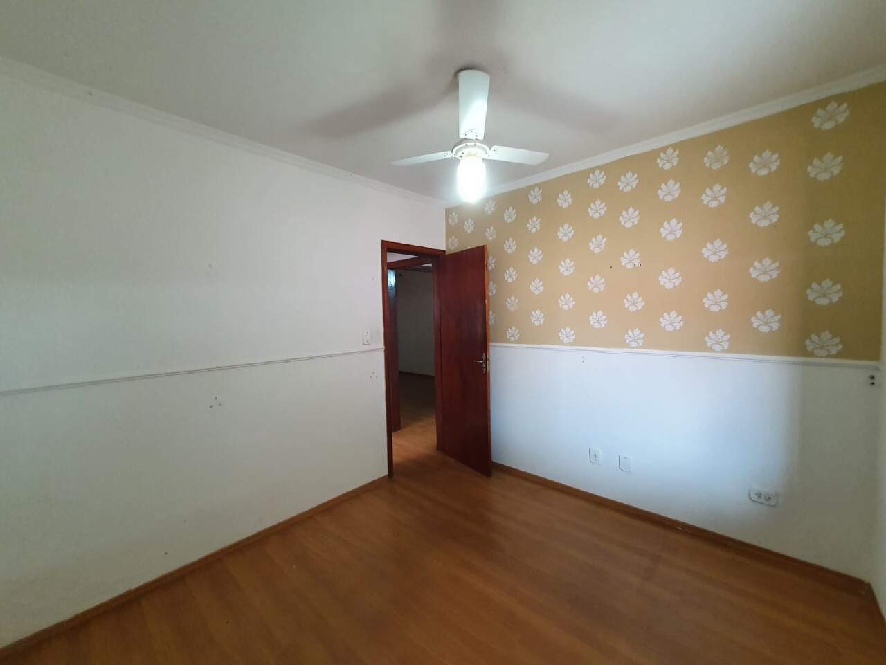 Casa Residencial à venda no bairro Jardim Santa Adélia: 