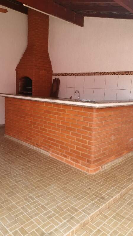 Casa Residencial à venda no bairro Jardim Santa Adélia: 