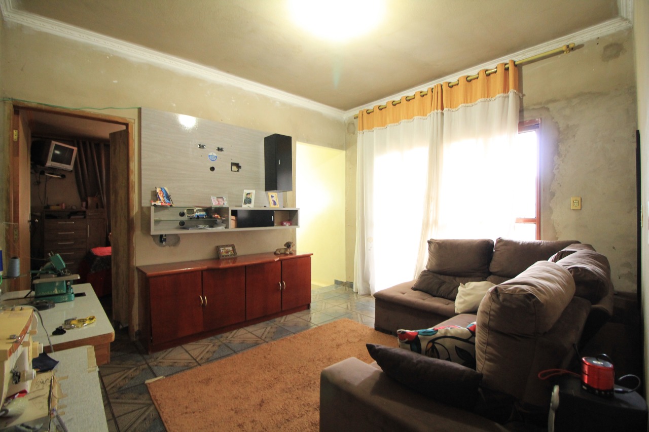 Casa Residencial à venda no bairro Jardim Residencial Roseira: SALA