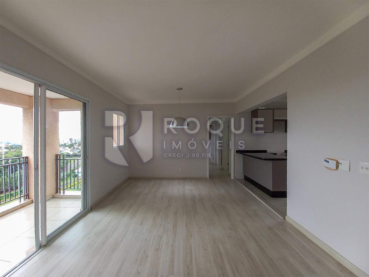 Apartamento para aluguel no bairro Jardim Residencial Francisco Cruãnes: Sala