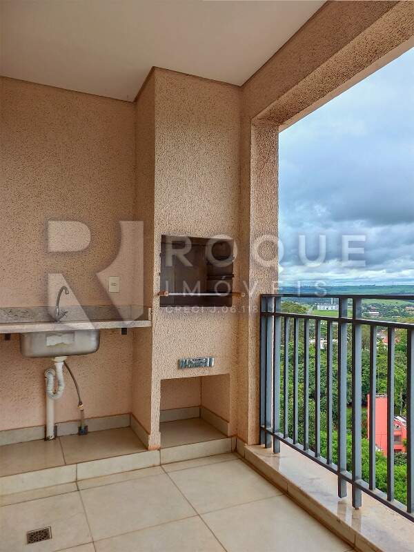 Apartamento para aluguel no bairro Jardim Residencial Francisco Cruãnes: Sacada