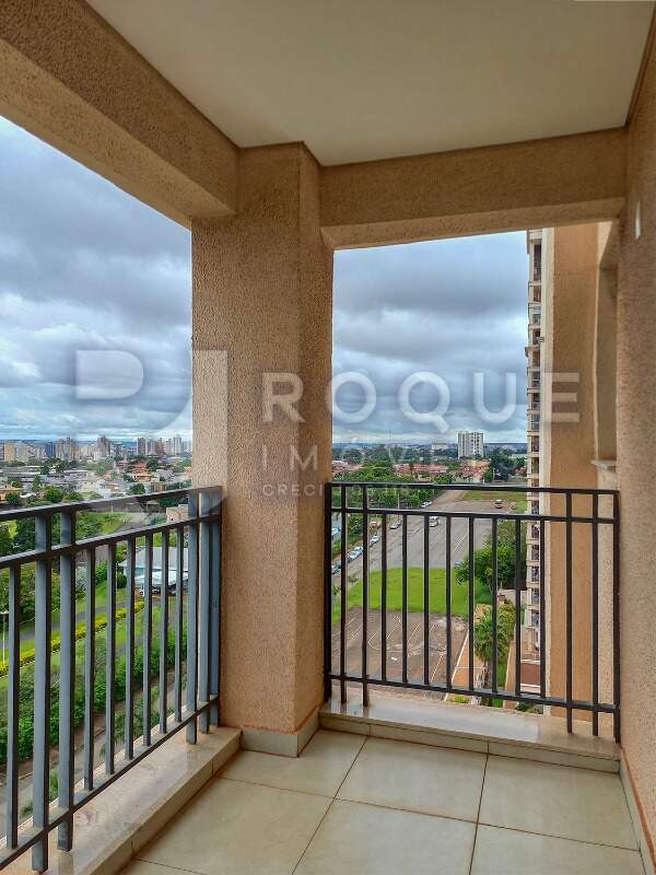 Apartamento para aluguel no bairro Jardim Residencial Francisco Cruãnes: Sacada