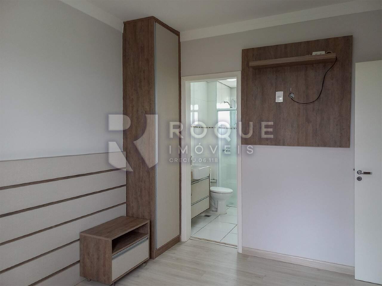 Apartamento para aluguel no bairro Jardim Residencial Francisco Cruãnes: Dormitório 3 Suíte