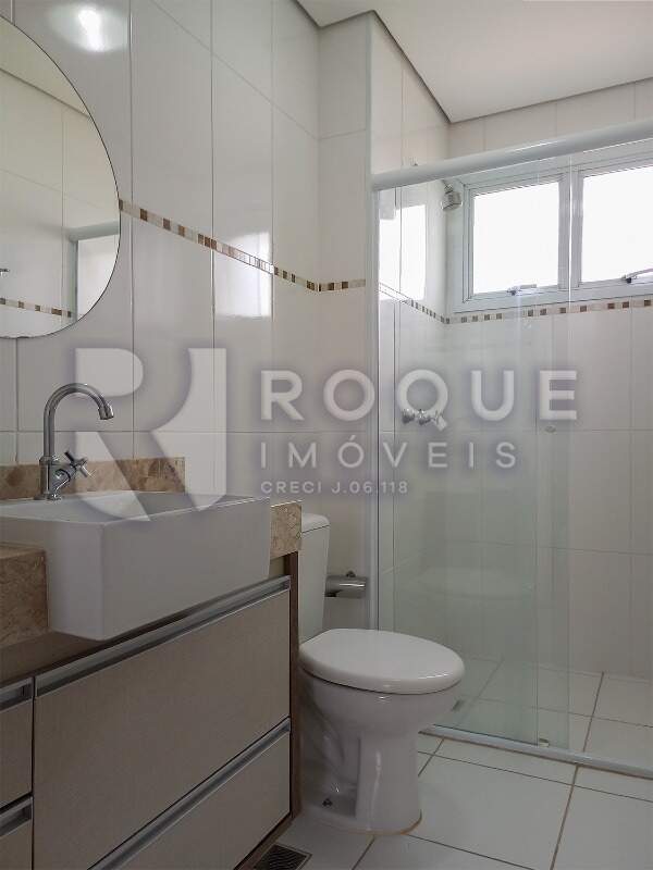 Apartamento para aluguel no bairro Jardim Residencial Francisco Cruãnes: WC Social