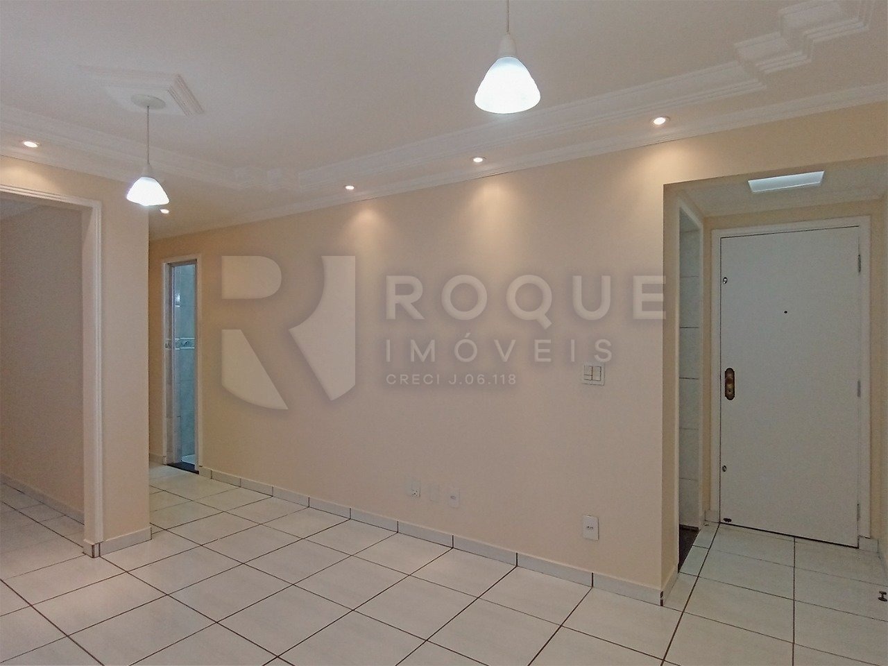 Apartamento à venda no bairro Itaipu: Sala