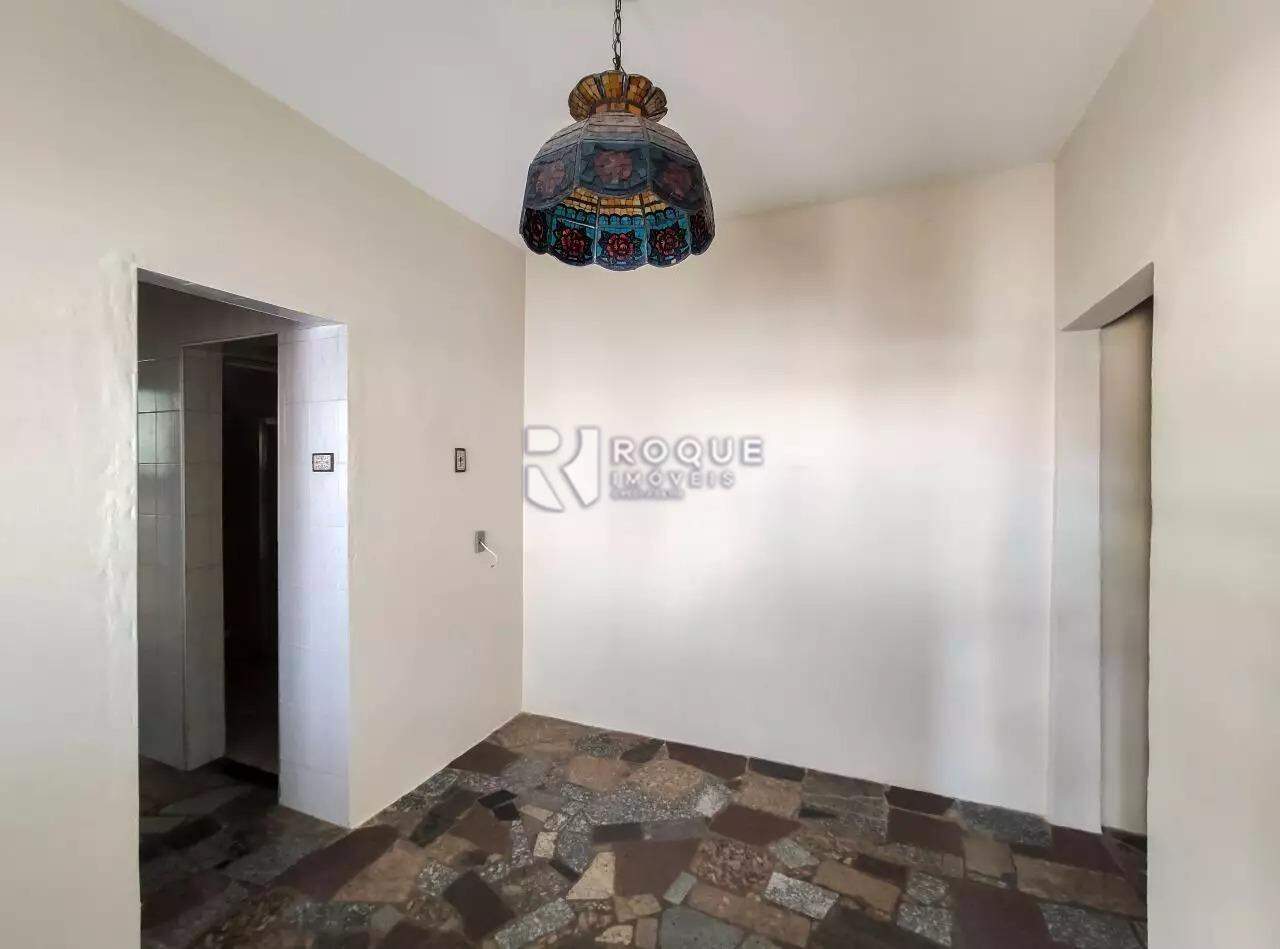 Casa Residencial à venda no bairro Vila Paulista: