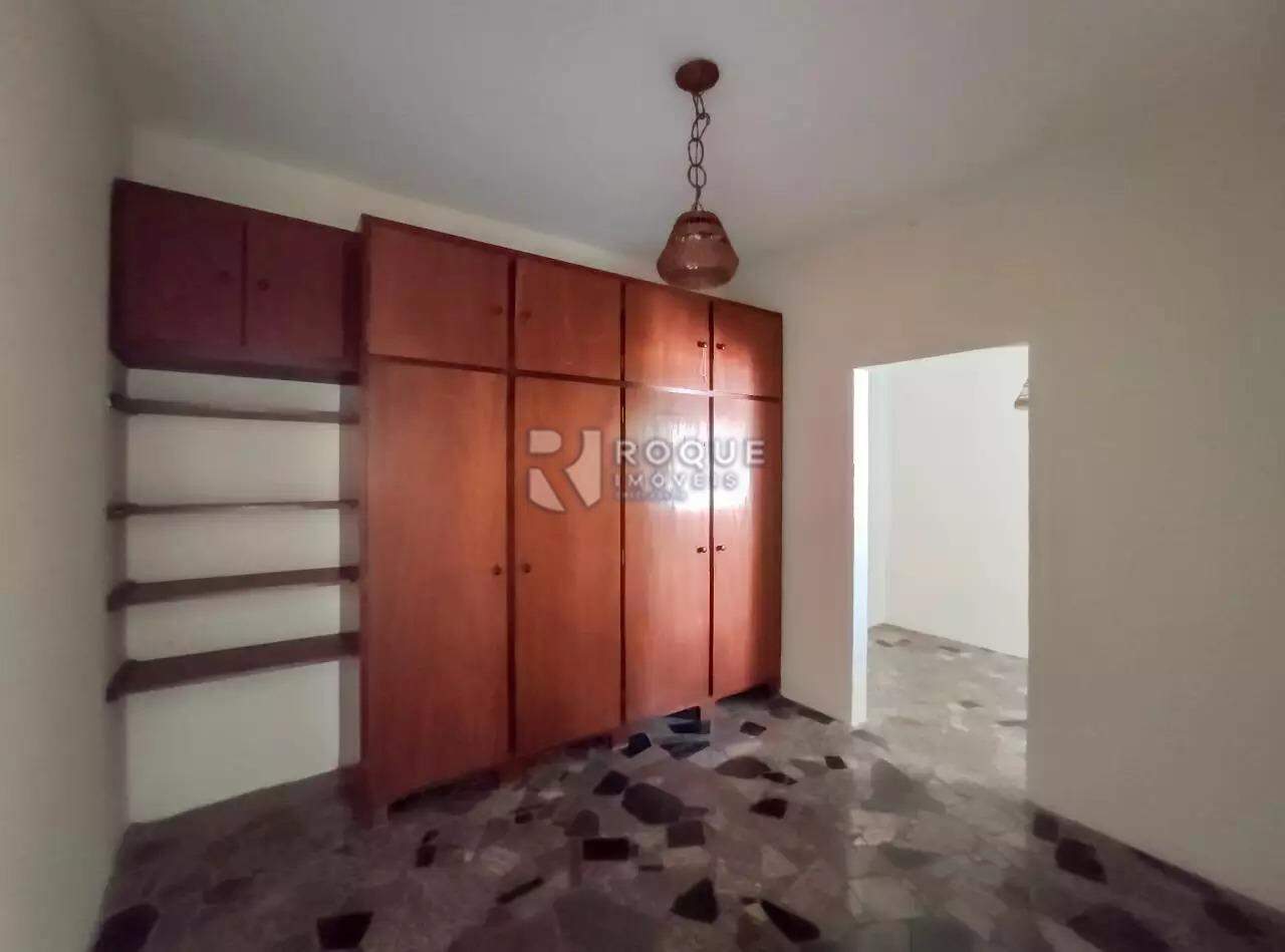 Casa Residencial à venda no bairro Vila Paulista: