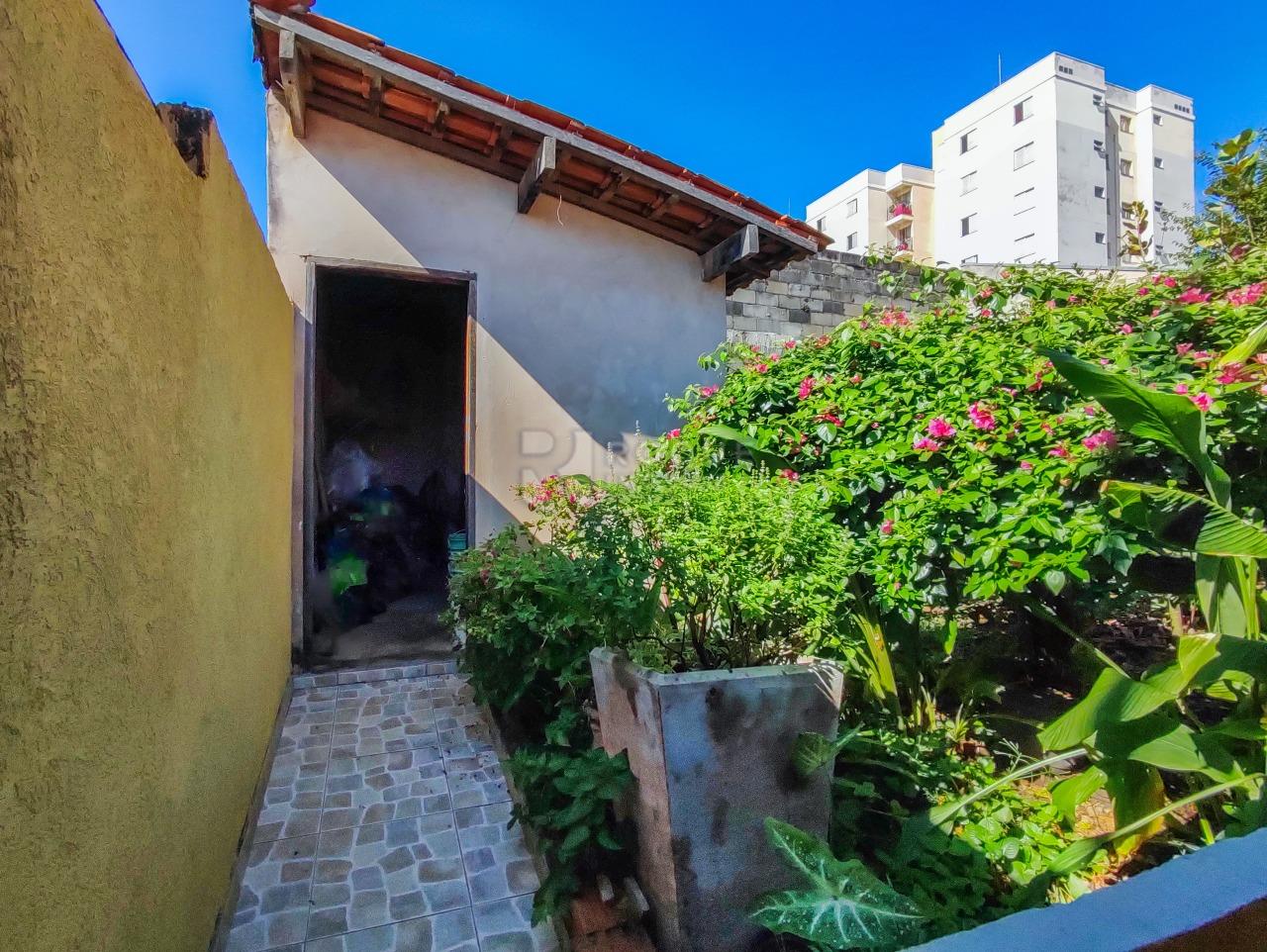 Casa Residencial à venda no bairro Jardim Residencial Recanto Alvorada: ÁREA DE DESPEJO