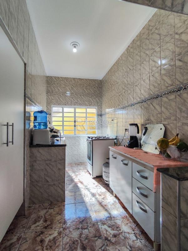 Casa Residencial à venda no bairro Jardim Residencial Recanto Alvorada: COZINHA