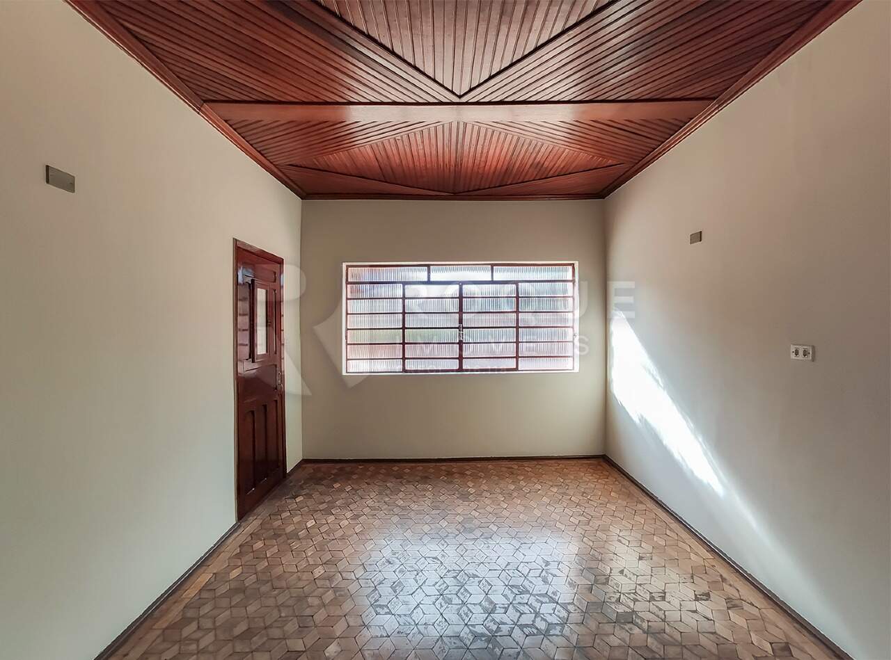 Casa Residencial à venda no bairro CENTRO: Sala 
