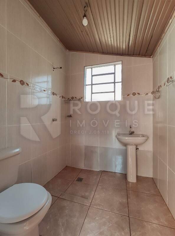 Casa Residencial à venda no bairro CENTRO: WC 