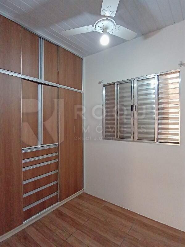 Casa Residencial para aluguel no bairro Parque Residencial Abílio Pedro: Dormitório 3