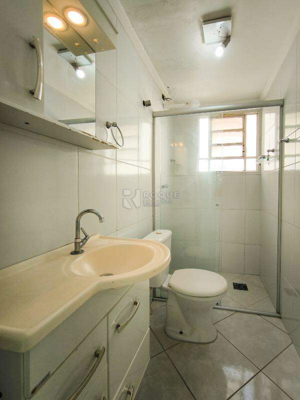 Apartamento à venda no bairro Itaipu: BANHEIRO SOCIAL