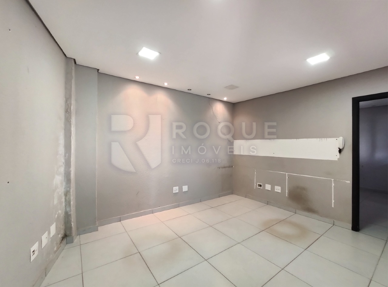 Casa Comercial para aluguel no bairro Centro: Sala 1