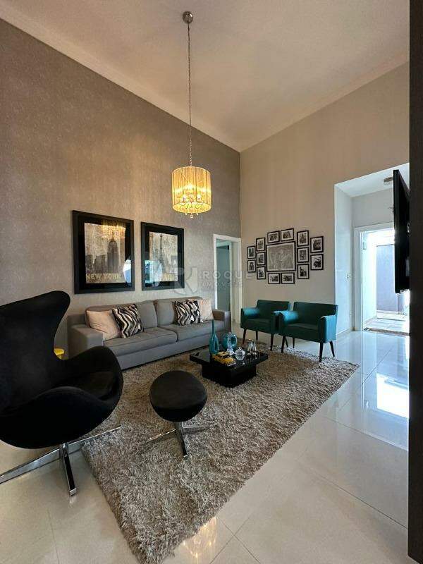 Casa em condomínio à venda no bairro Residencial Jardim dos Ipês: 
