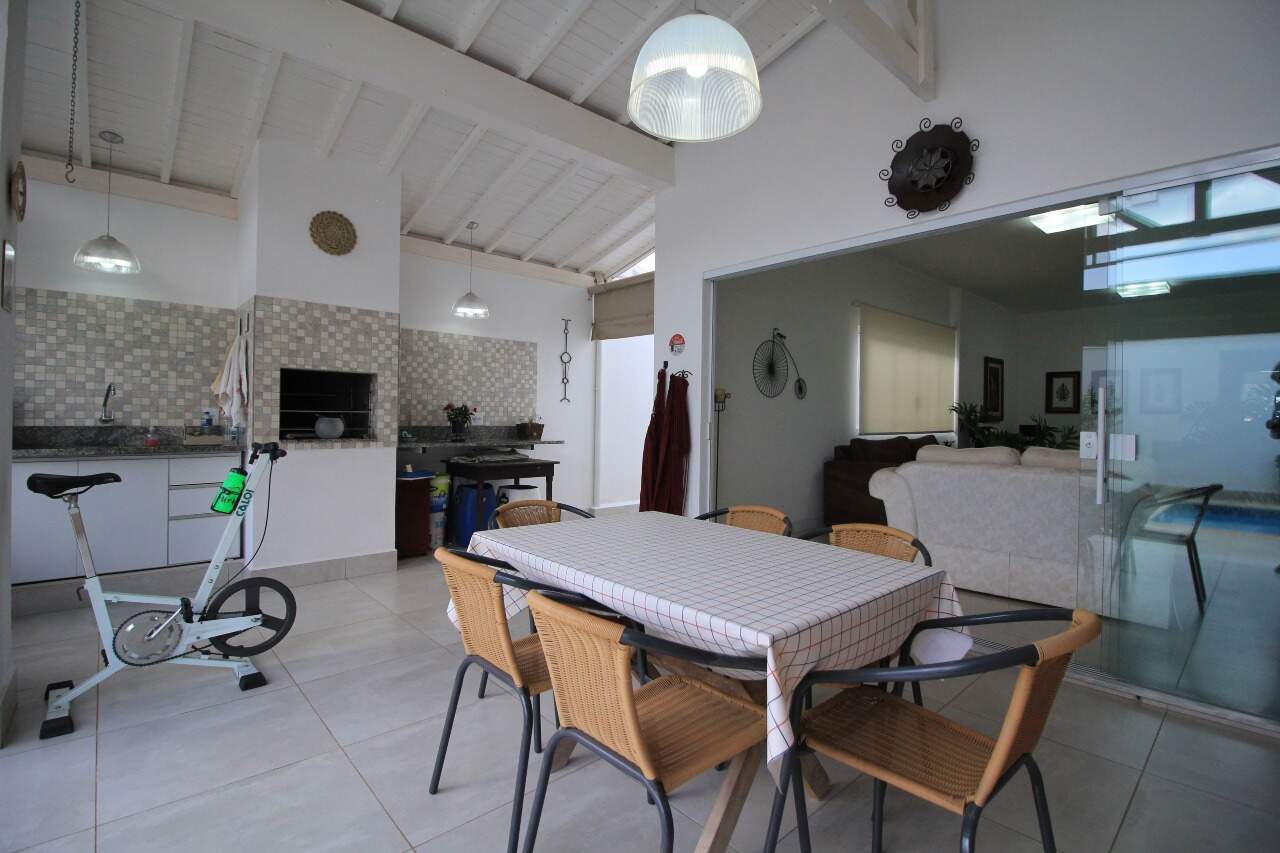 Casa em condomínio à venda no bairro Parque São Bento: ESPAÇO GOURMET