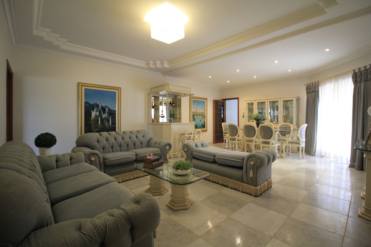 Casa Residencial à venda no bairro Jardim Elisa Fumagalli: SALA