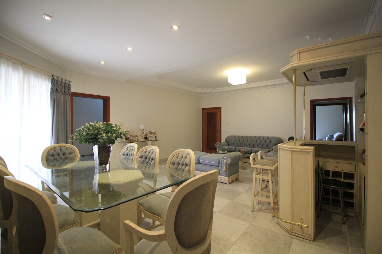 Casa Residencial à venda no bairro Jardim Elisa Fumagalli: SALA