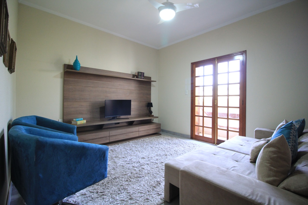 Casa Residencial à venda no bairro Jardim Elisa Fumagalli: SALA DE TV