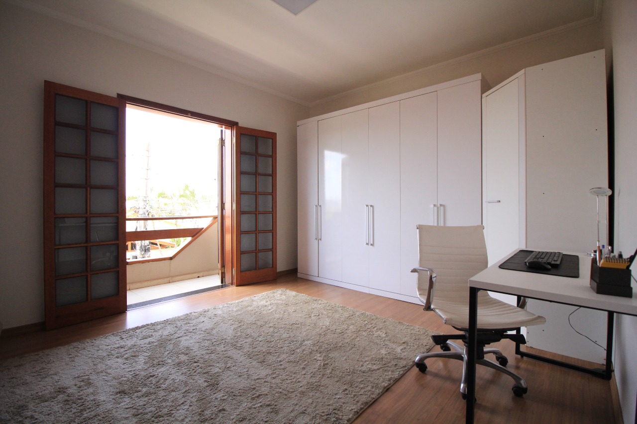 Casa Residencial à venda no bairro Jardim Elisa Fumagalli: DORMITÓRIO 1