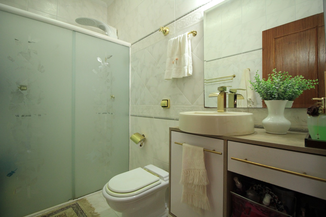 Casa Residencial à venda no bairro Jardim Elisa Fumagalli: BANHEIRO SOCIAL