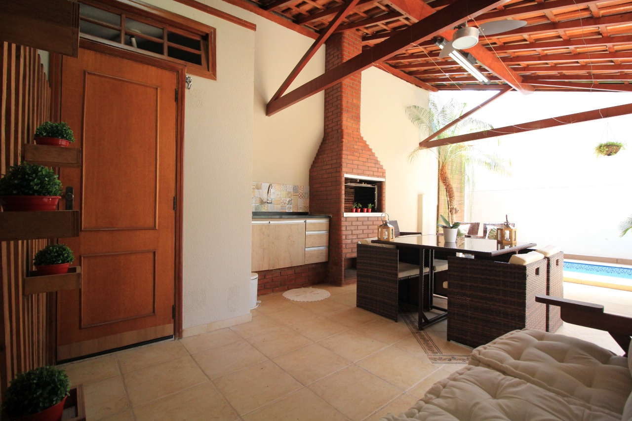 Casa Residencial à venda no bairro Jardim Elisa Fumagalli: PISCINA / ESPAÇO GOURMET