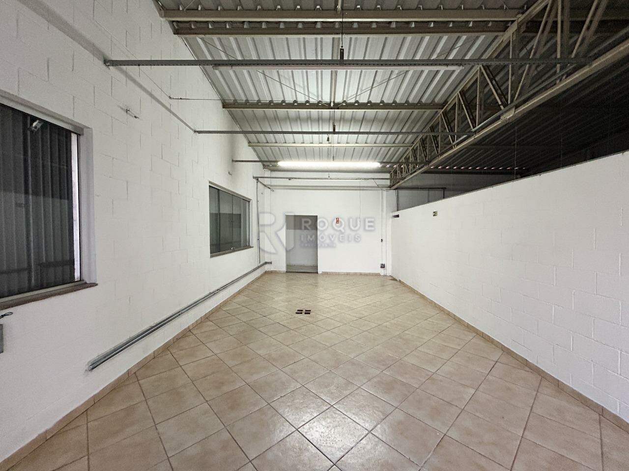 Barracão/Galpão para aluguel no bairro Jardim Nereide: Sala segundo andar 