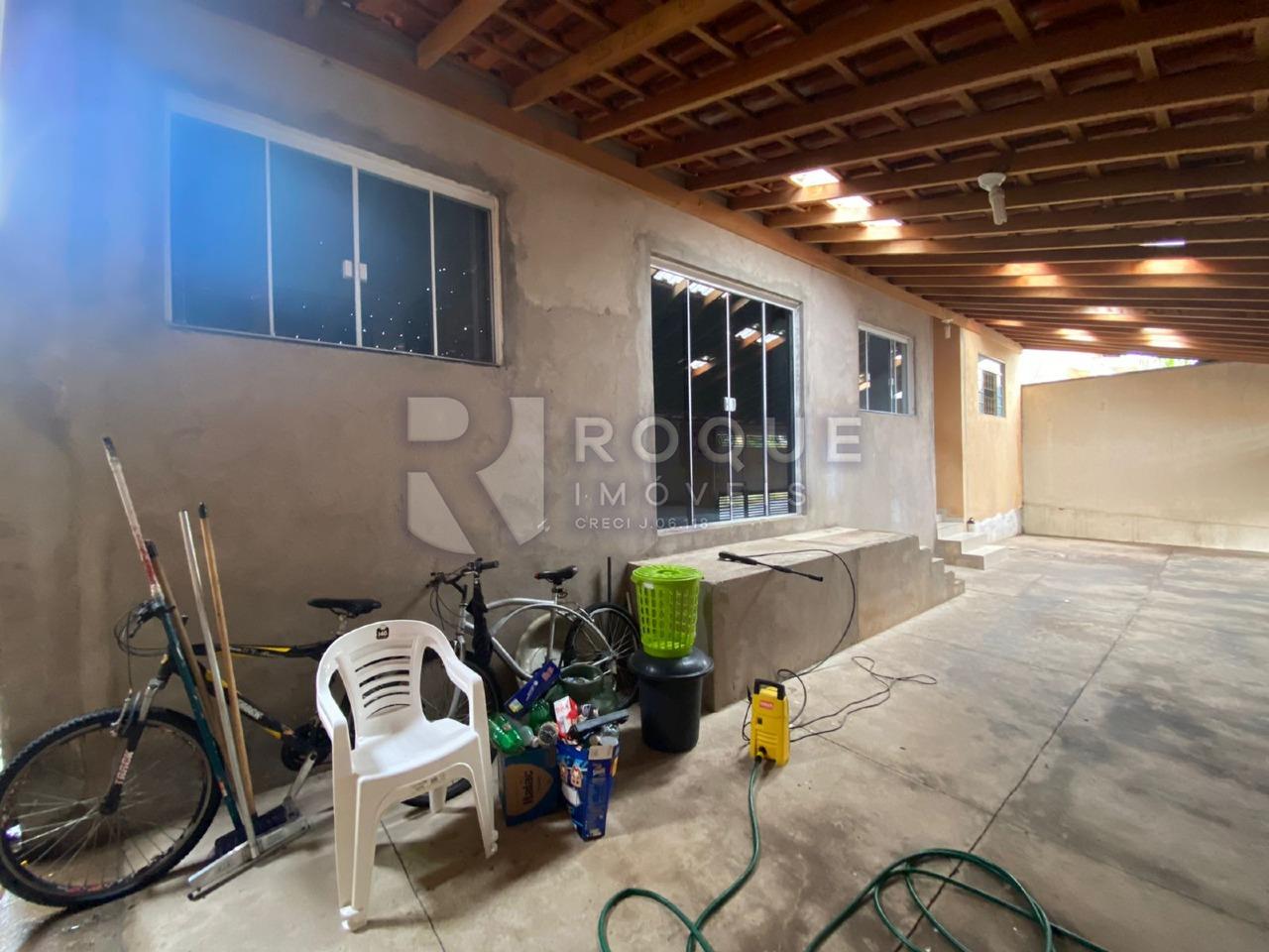 Casa Residencial à venda no bairro Jardim Presidente Dutra: 