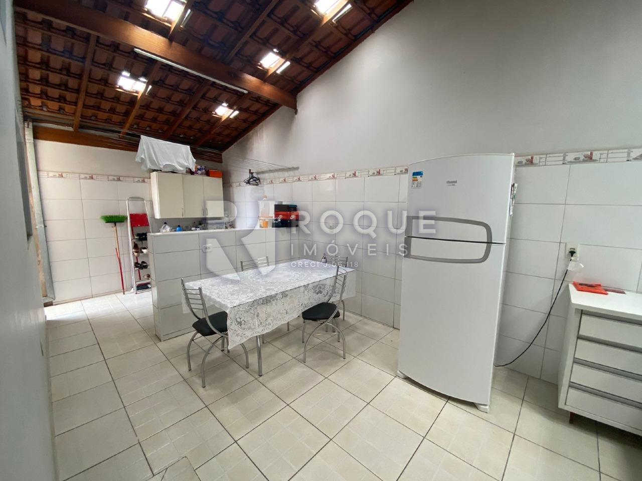 Casa Residencial à venda no bairro Jardim Presidente Dutra: COPA