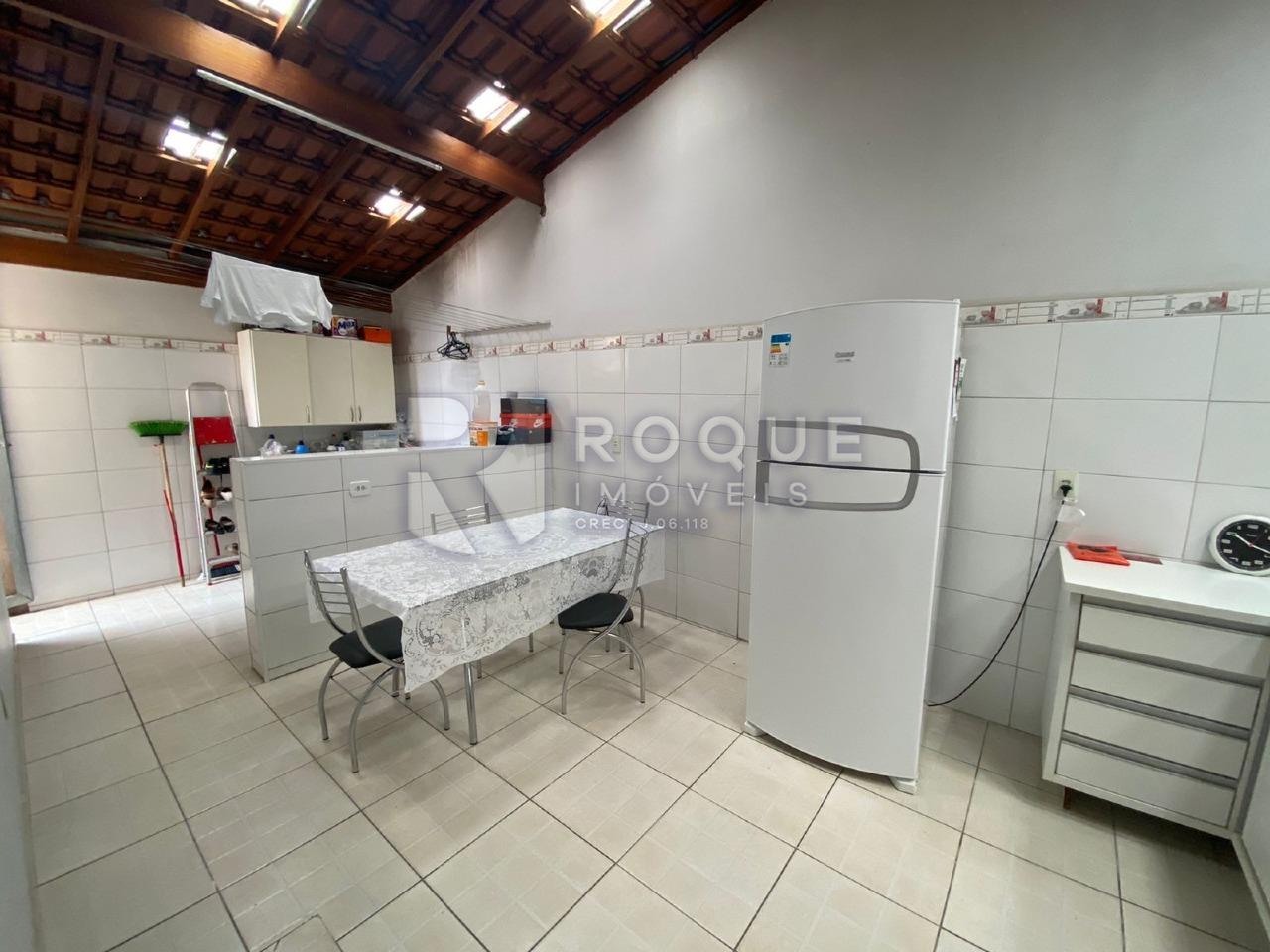 Casa Residencial à venda no bairro Jardim Presidente Dutra: COPA