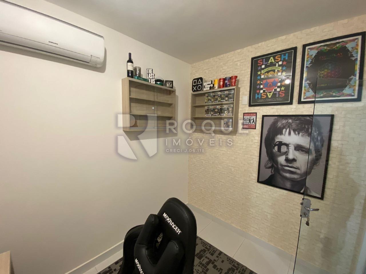 Casa Residencial à venda no bairro Jardim Presidente Dutra: QUARTO 04