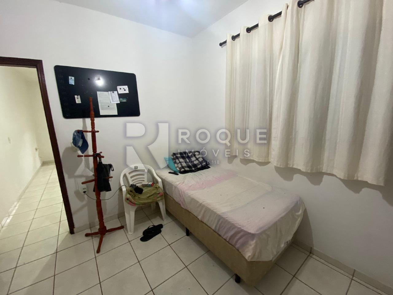 Casa Residencial à venda no bairro Jardim Presidente Dutra: QUARTO CASA ANEXA