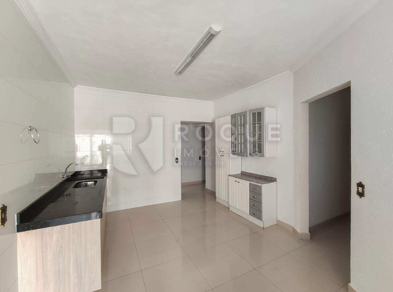 Casa Residencial para aluguel no bairro Jardim Ouro Verde: Cozinha 