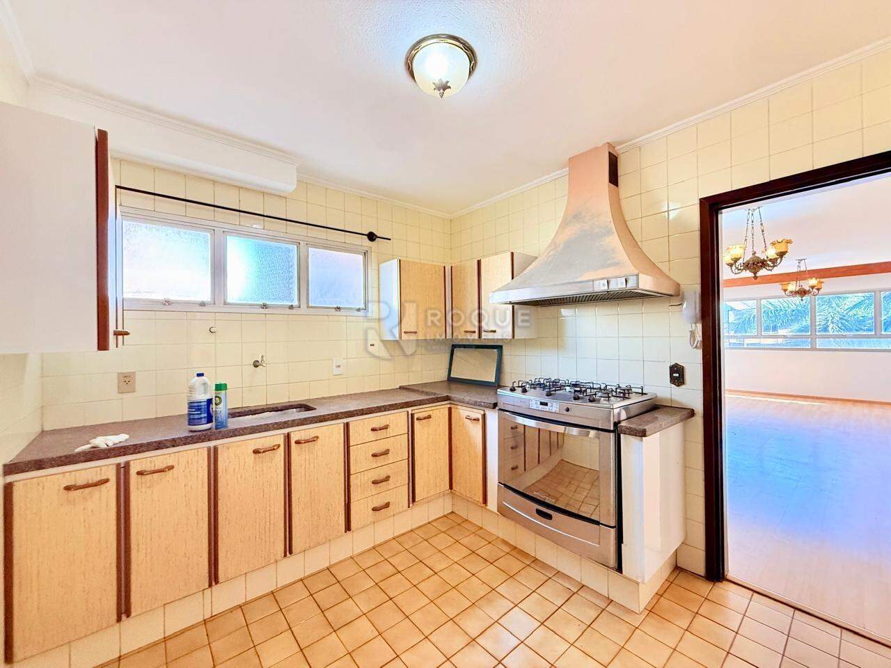 Apartamento para aluguel no bairro Centro: Cozinha