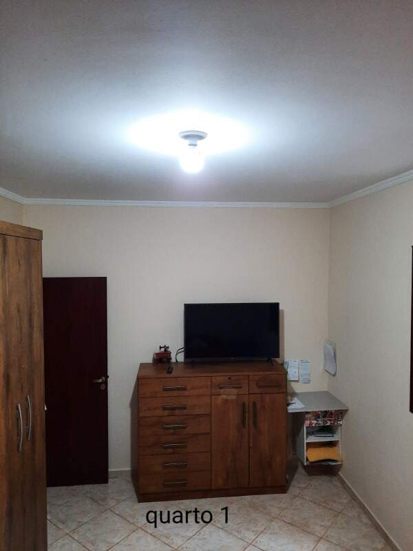 Casa Residencial à venda no bairro Tatu: 