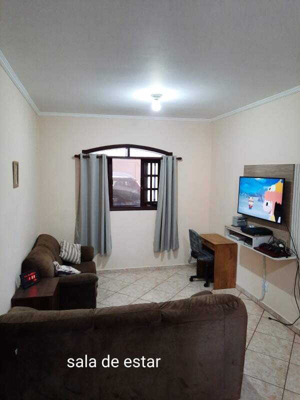 Casa Residencial à venda no bairro Tatu: 