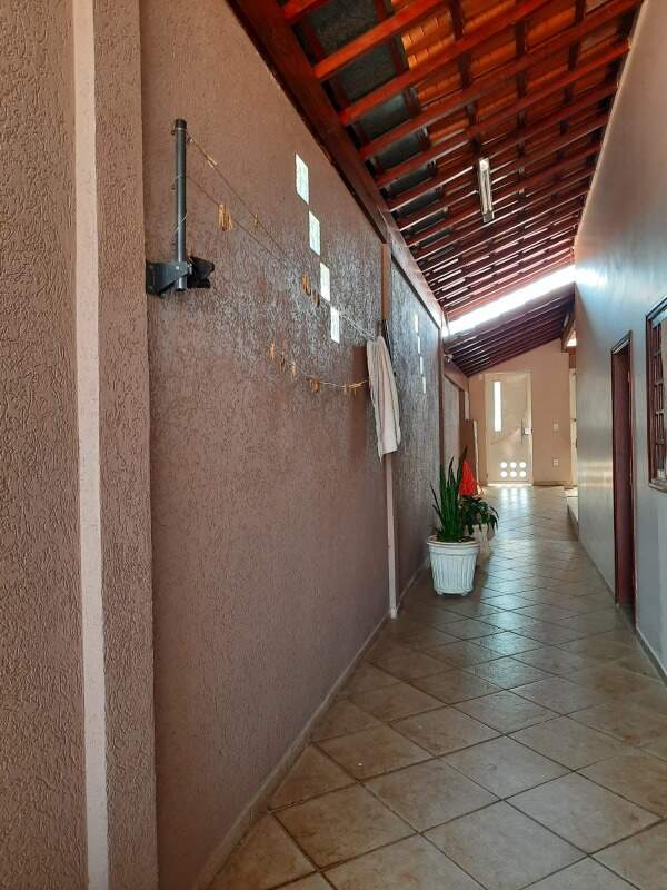 Casa Residencial à venda no bairro Tatu: 