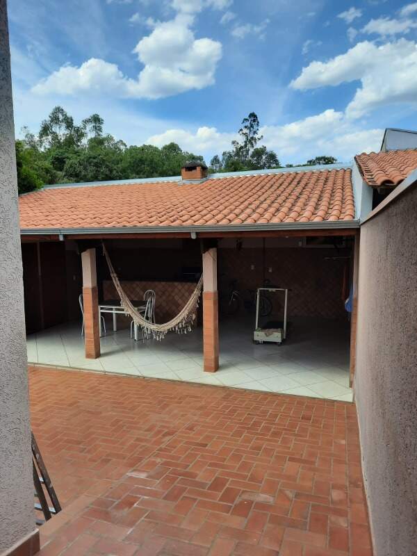 Casa Residencial à venda no bairro Tatu: 