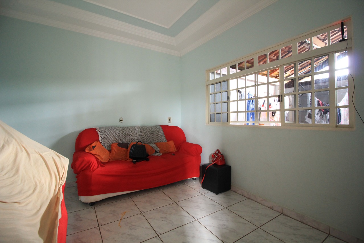 Casa Residencial à venda no bairro Jardim Residencial Regina Bastelli: 