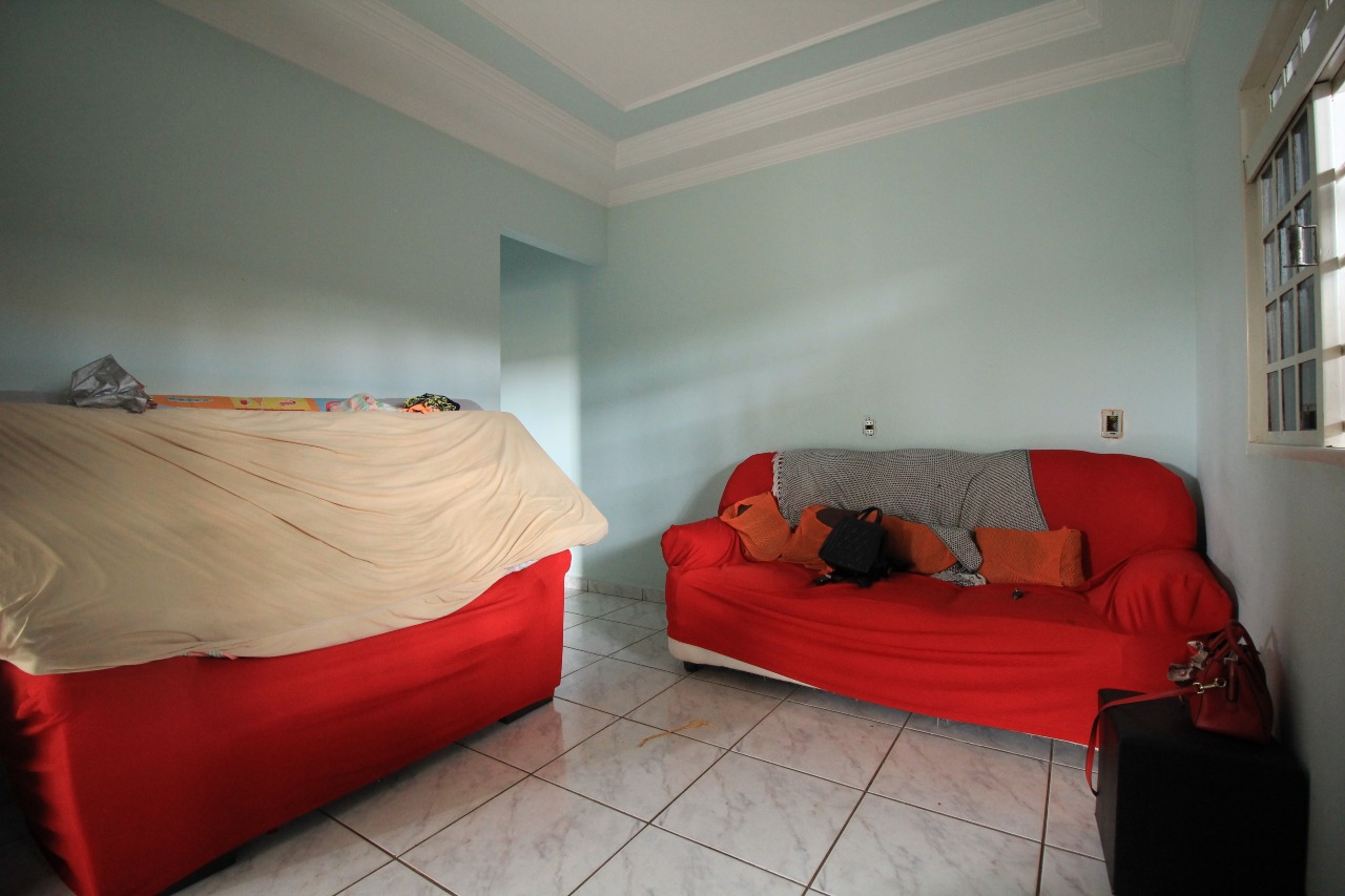 Casa Residencial à venda no bairro Jardim Residencial Regina Bastelli: 