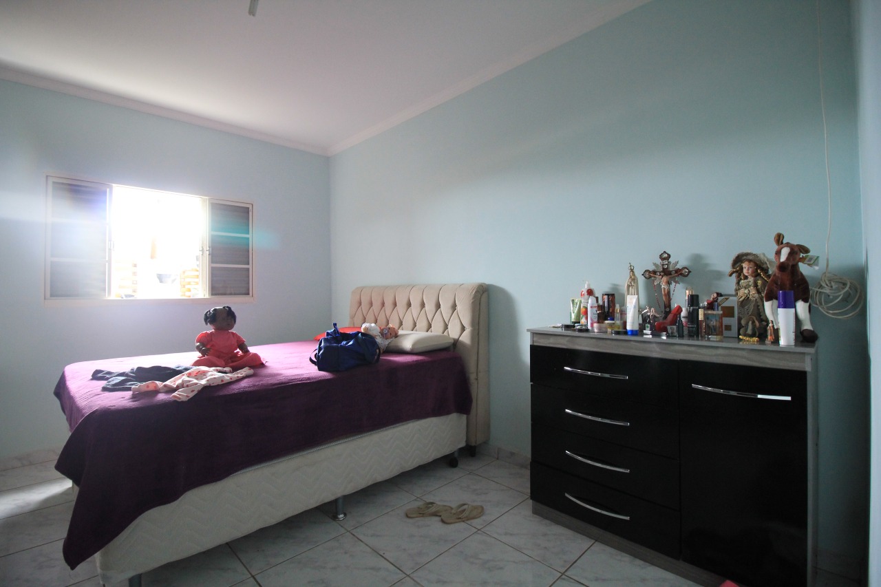 Casa Residencial à venda no bairro Jardim Residencial Regina Bastelli: 