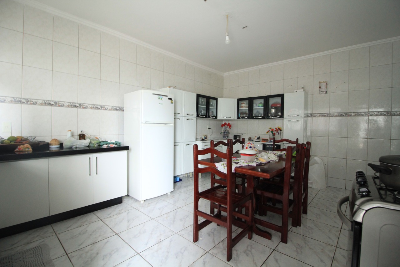 Casa Residencial à venda no bairro Jardim Residencial Regina Bastelli: 