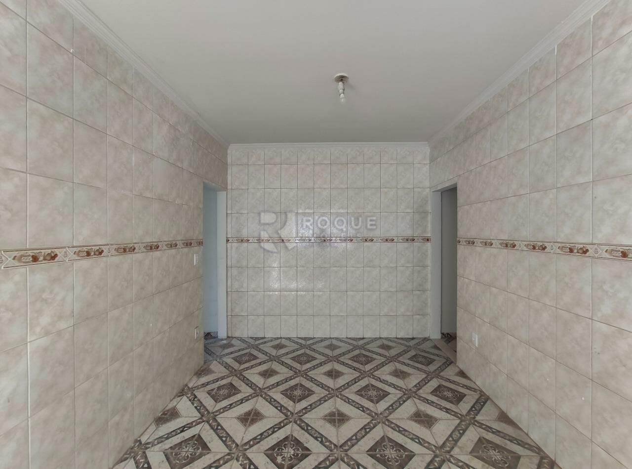 Casa Residencial para aluguel no bairro Jardim São Lourenço: Cozinha 