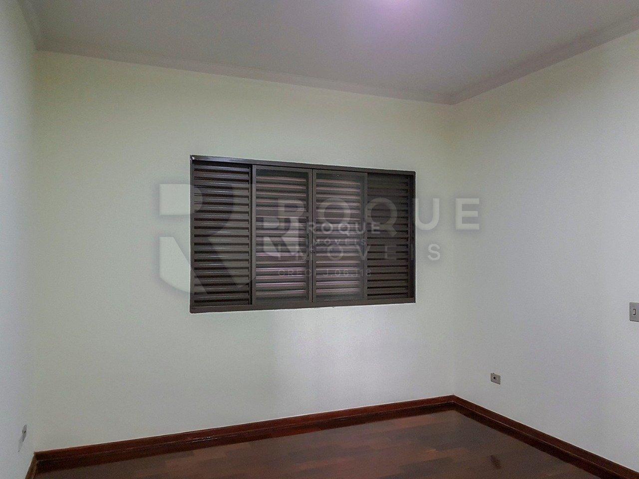 Casa Residencial à venda no bairro Jardim São Paulo: 